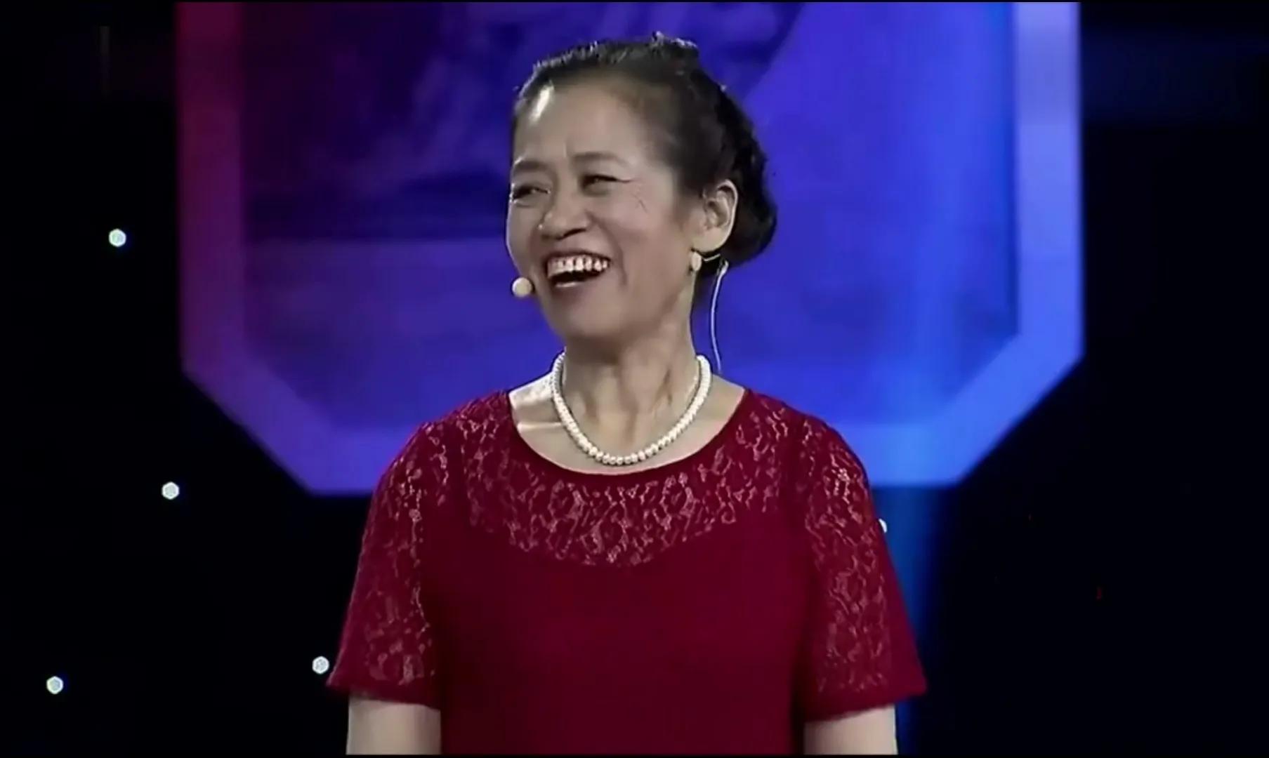 女婿送的手镯去鉴定,女婿偷偷买古董丈母娘拿去鉴宝