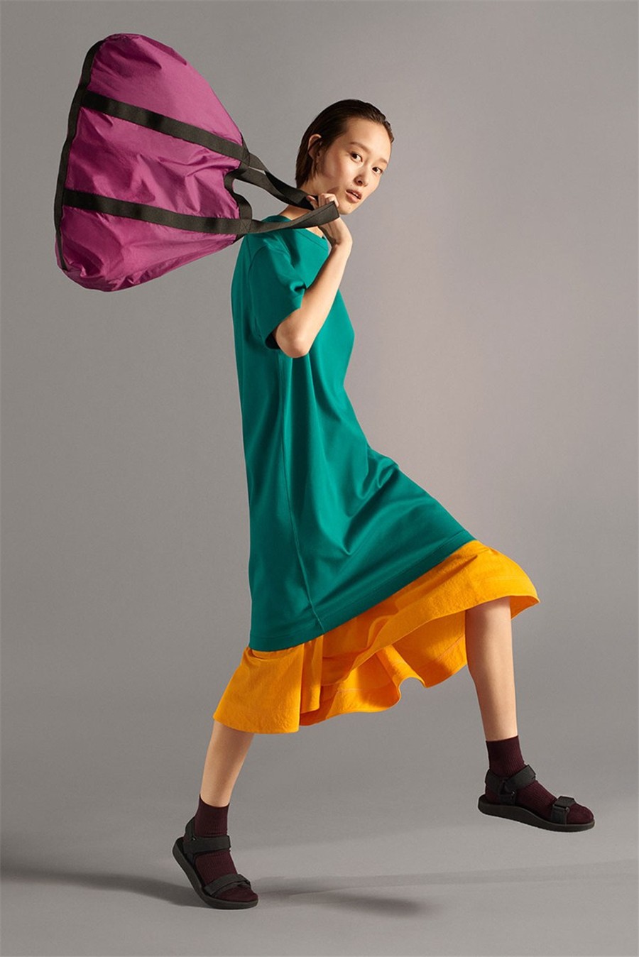 2023下半年优衣库u系列,优衣库u系列刚上市就卖完了