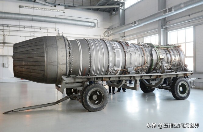 轰6k和美俄轰炸机对比,美俄导弹对战