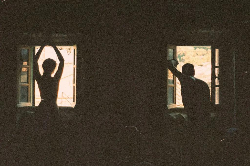 鏈変汉璇翠綘绁炵粡鐥呭浣曢珮鎯呭晢鍥炲,娌℃湁鍔炴硶鍘荤悊瑙ｄ竴涓缁忚川鐨勪汉