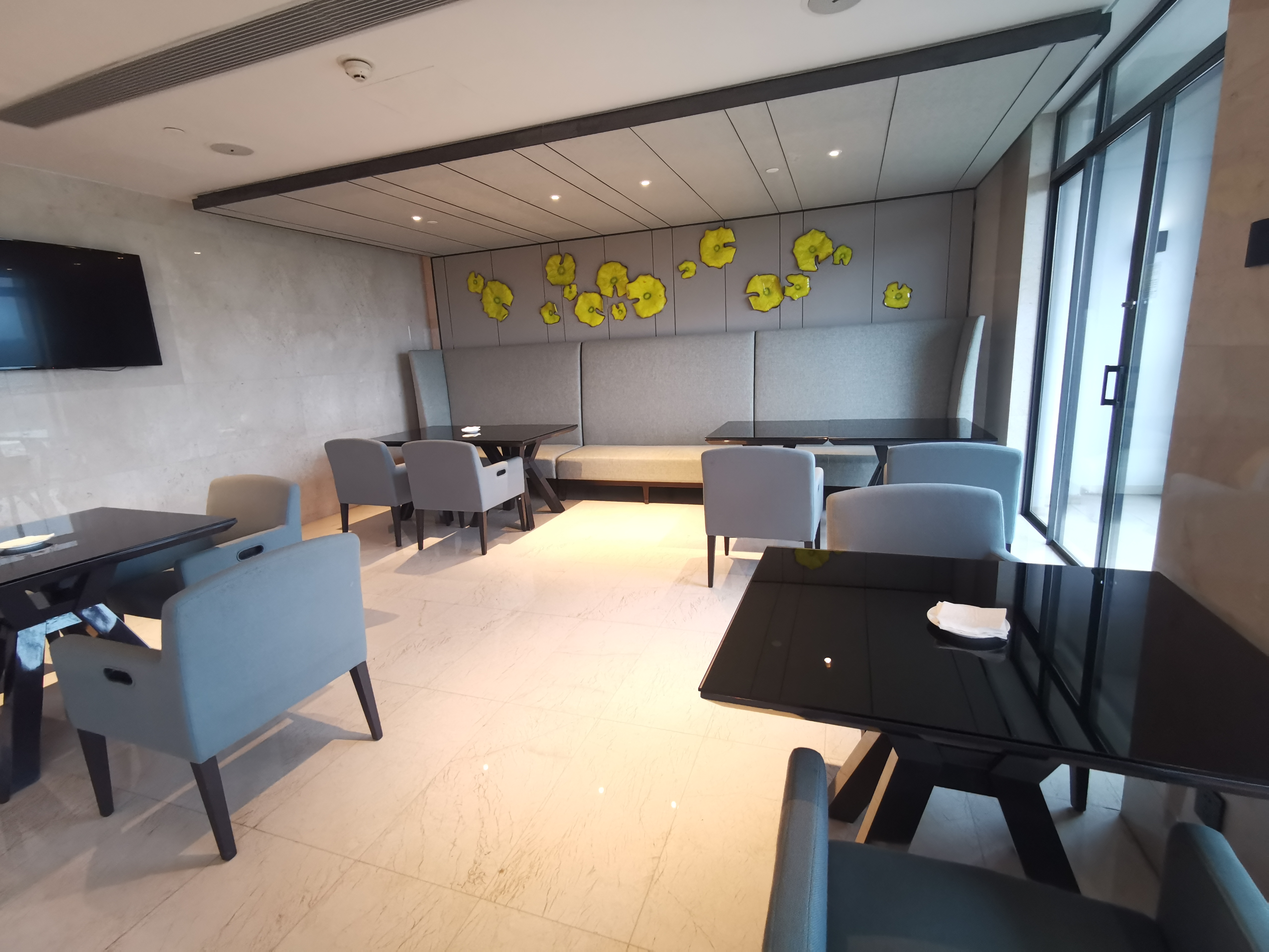 广州汇华希尔顿逸林酒店月饼,广州汇华希尔顿逸林酒店自助餐厅