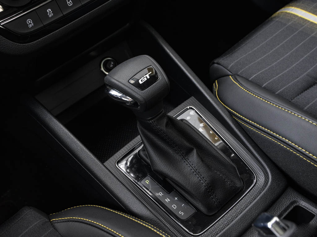 10万落地的suv哪一款好和省油,10万内动力好又省油的哪款suv最好