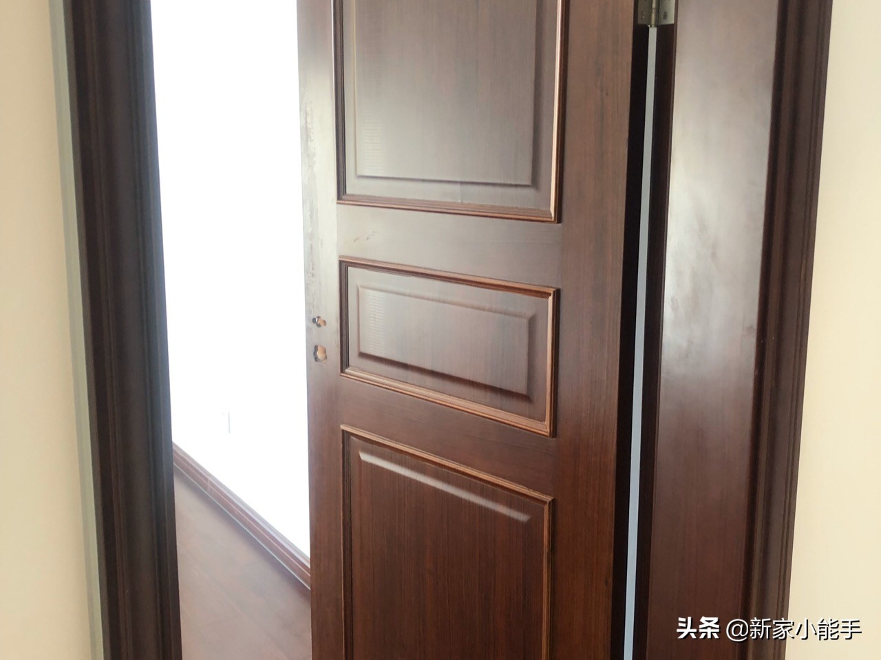 145平精装房,等了两年终于交房,效果不是很满意,家人都后悔了