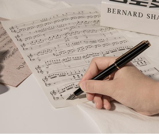 钢笔怎么写出笔锋又好看,钢笔怎么书写才是正确的