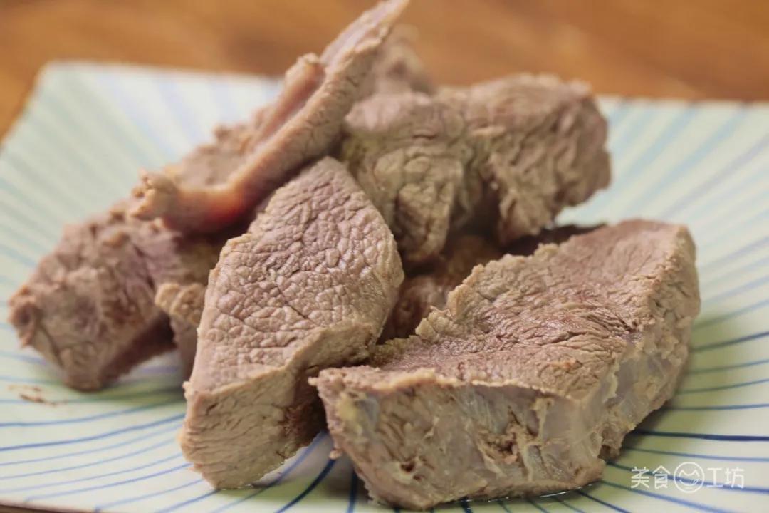 香辣爽口灯影牛肉丝,超好嚼的牛肉干吃货必备零食