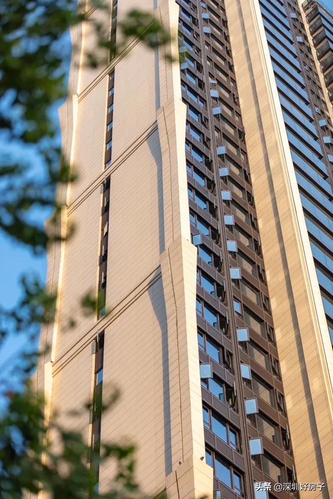 深圳现代化住宅,当传统装修遇到智能家居