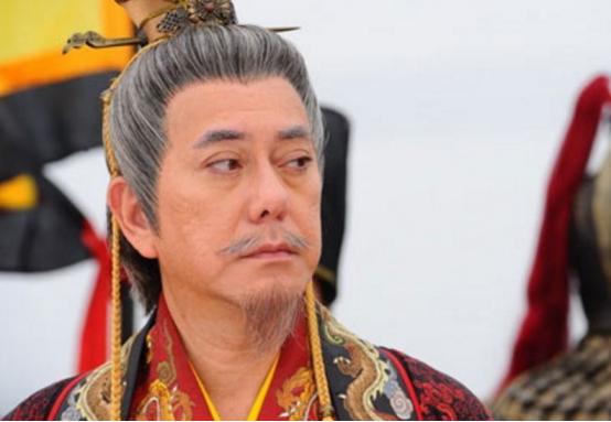 杨玉环为什么不能封为皇后,杨玉环为什么会答应做皇帝的贵妃