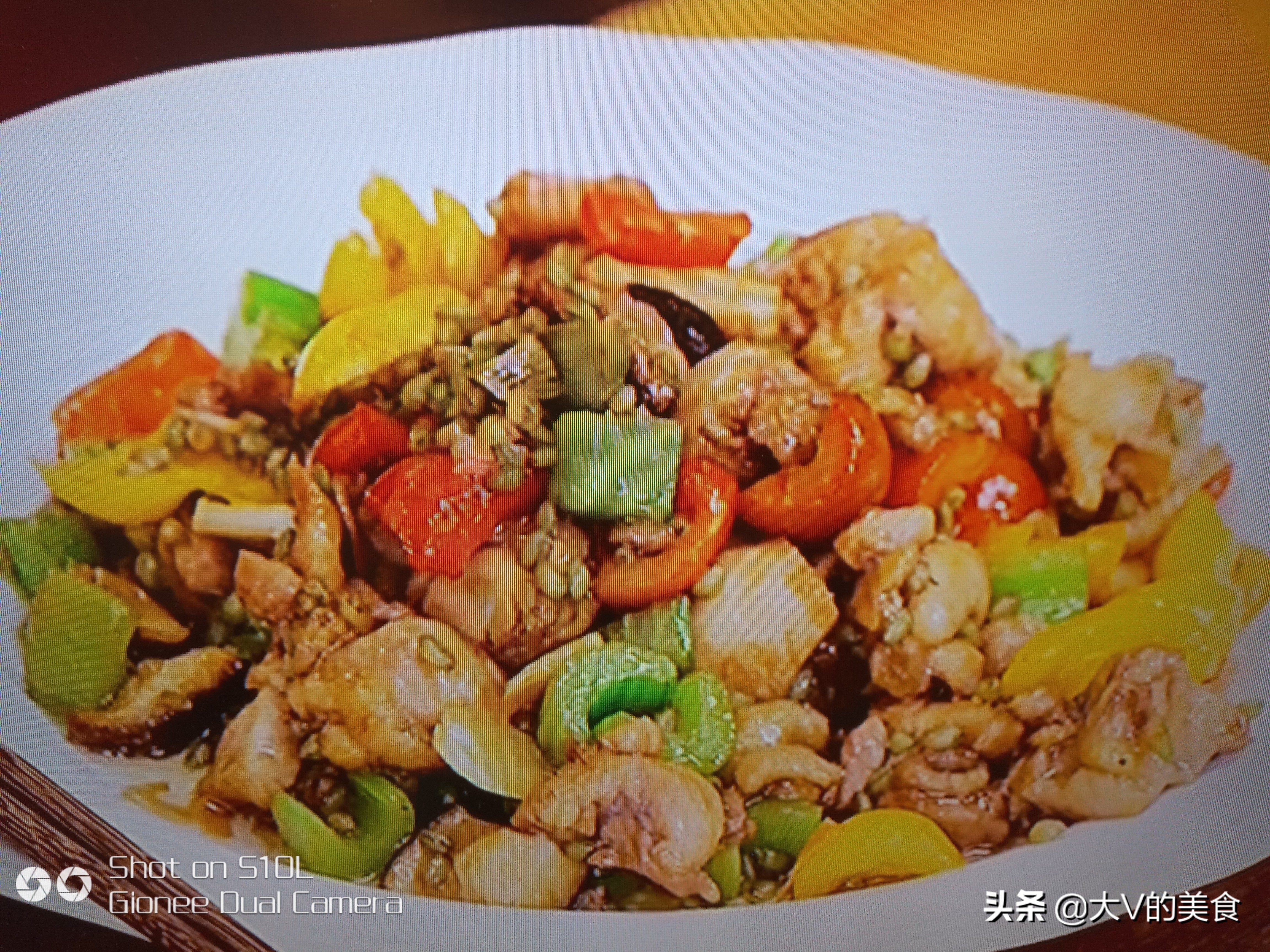 美食做法家常菜焖鸡家庭版,家常焖鸡做法