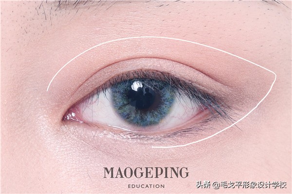 漫画画风如何画妩媚眼妆,眼妆放大眼睛教程高级妩媚