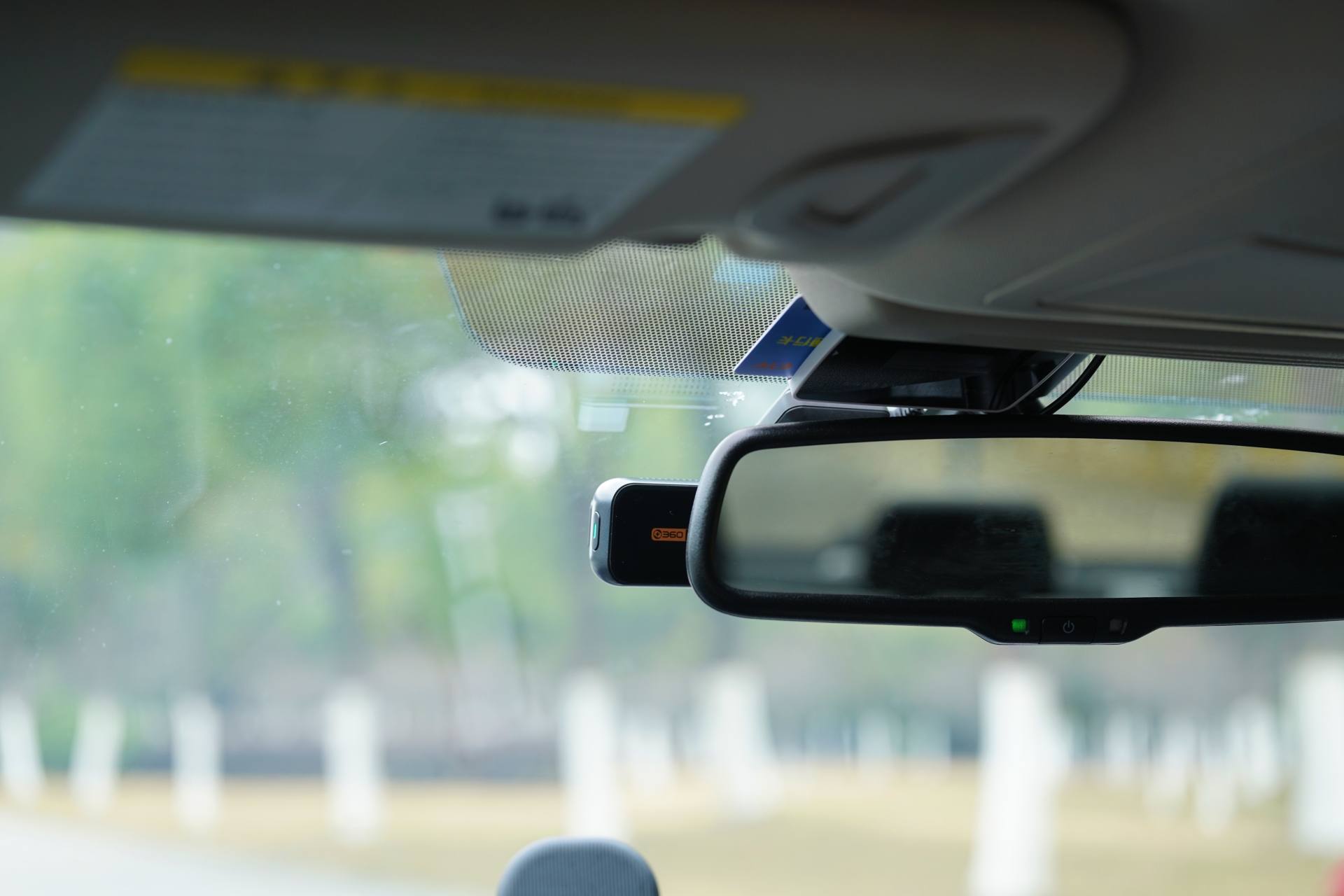 最清晰的高端4k双摄行车记录仪,4k行车记录仪拍摄视频