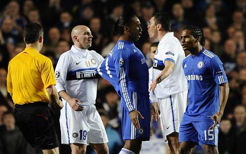 穆里尼奥三大杯创造纪录,穆里尼奥带领波尔图夺欧冠历程