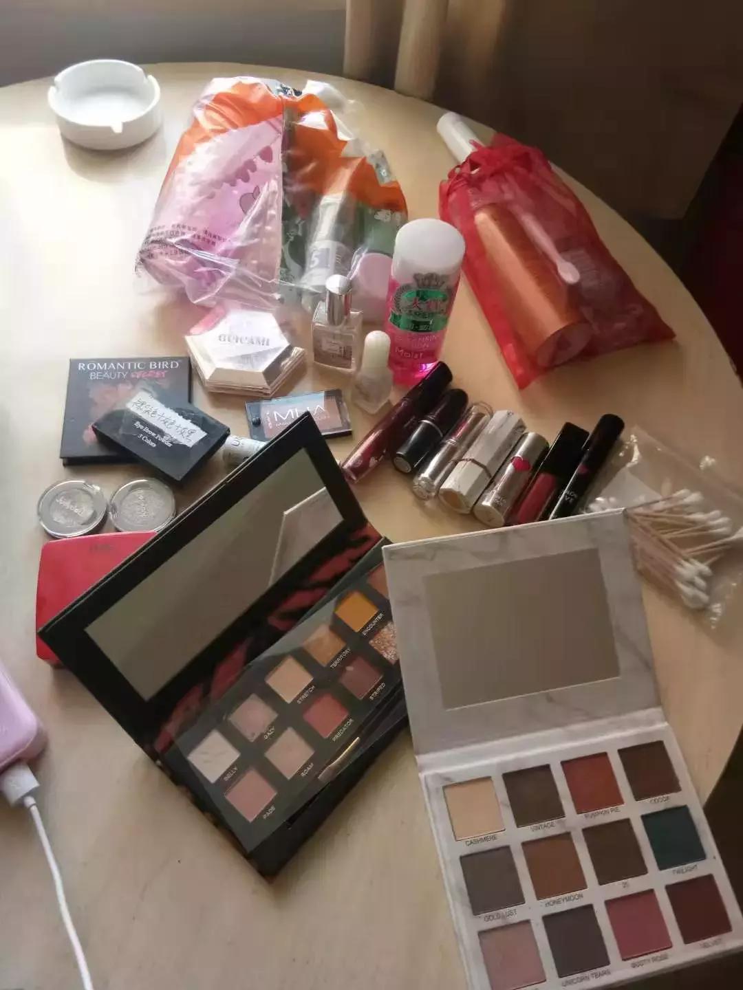 戚薇神仙眼影盘,戚薇推荐眼影盘