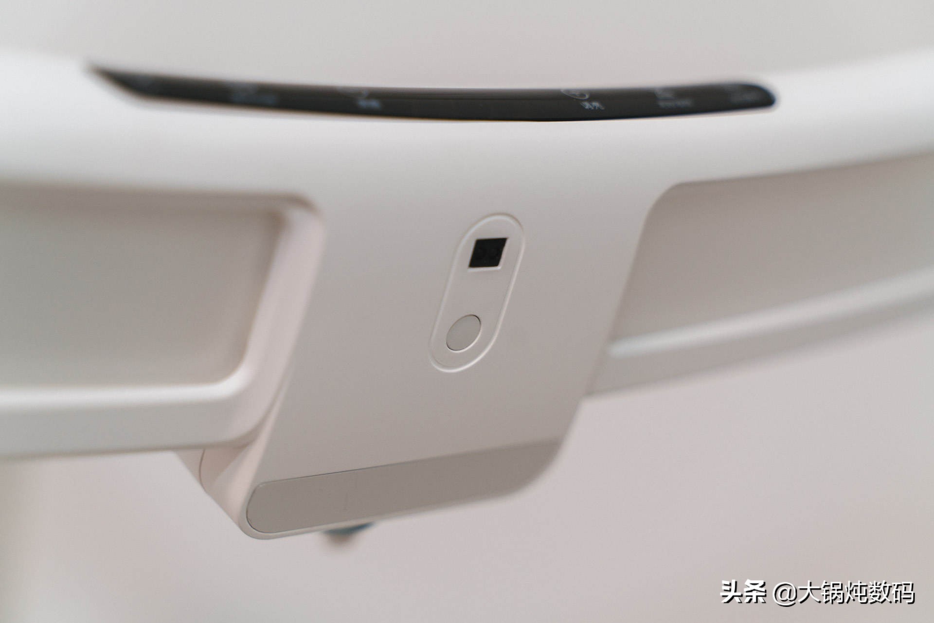 黑白调儿童学习桌星空款,儿童学习桌到底是不是智商税