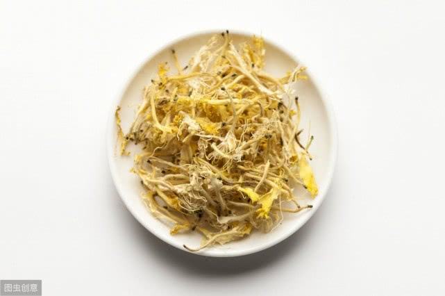 金银花和什么搭配泡水喝去火,秋冬上火喝金银花有用吗