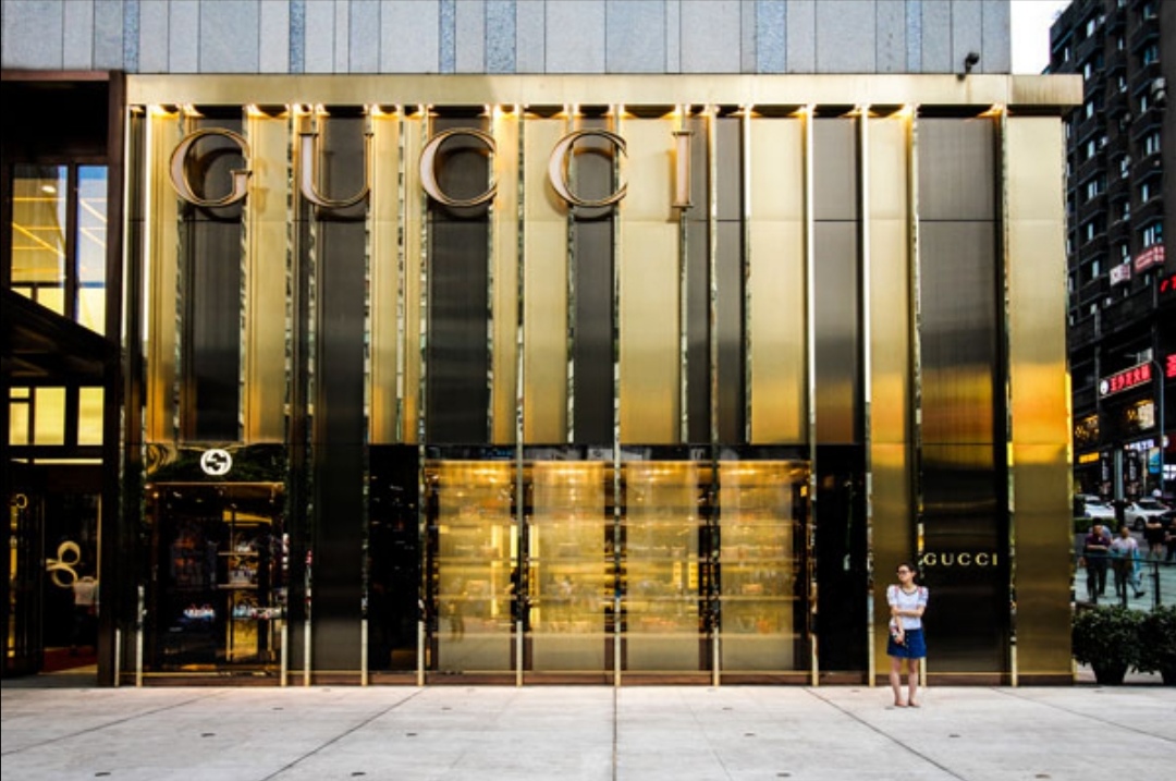 100元能在迪拜买什么,去迪拜应该买什么回来