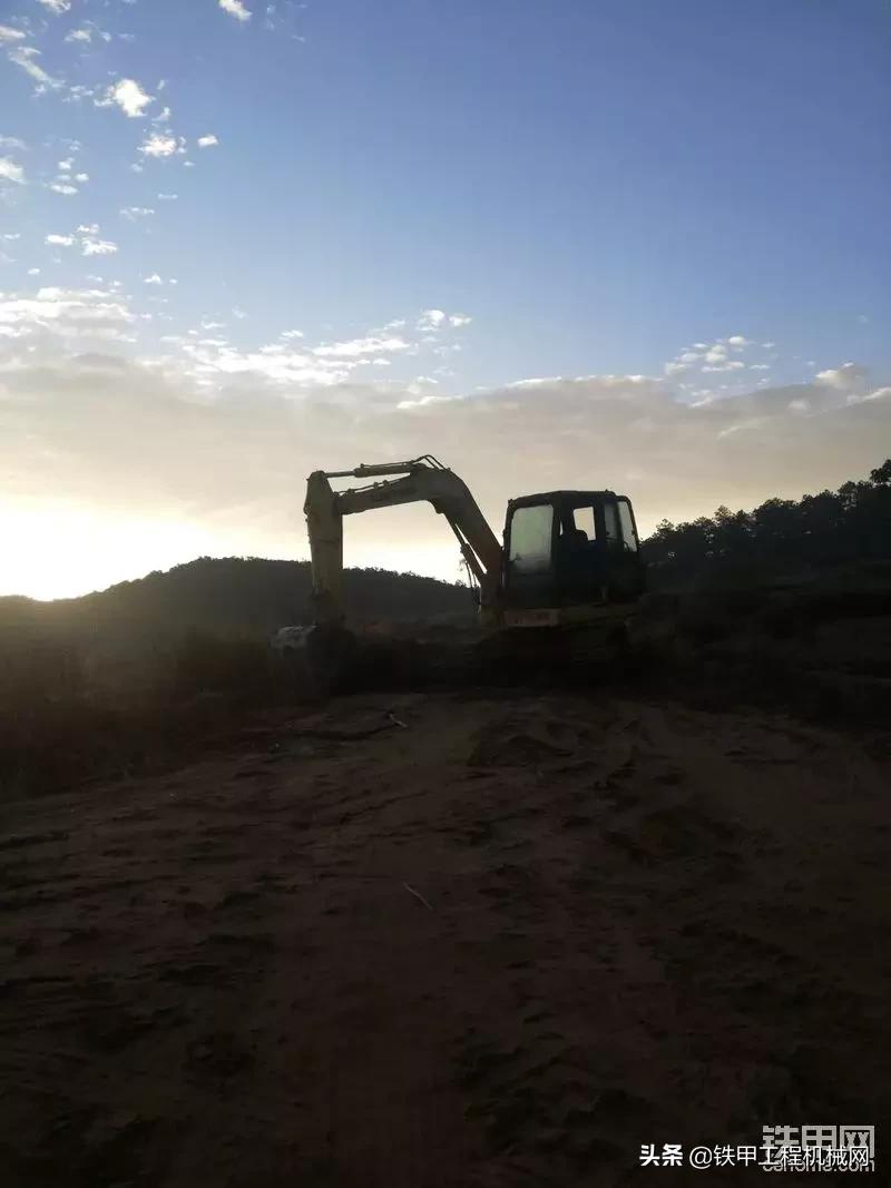 住友80-6对比日立70,日立70对比小松70怎么选