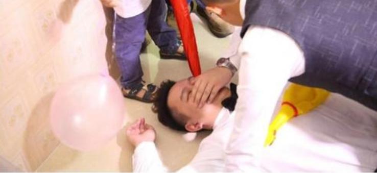 结婚堵门新娘游戏大全,结婚堵门游戏大全免费