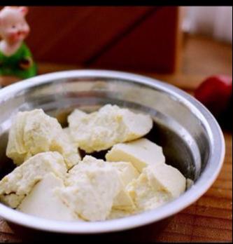 韭菜可以和茴香豆腐一起包饺子吃,茴香豆腐菜盒子的做法大全集