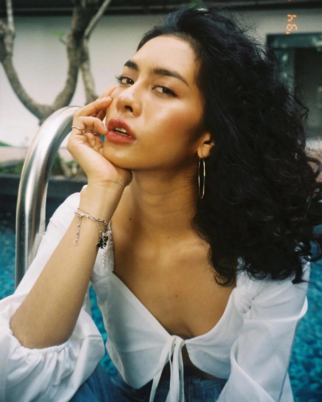 辣过Lisa的“泰版朱茵”，原来是个“大男孩”？