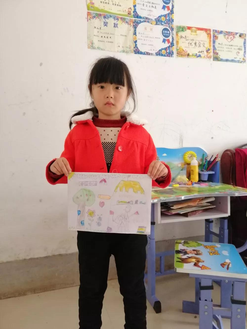 孩子们为防疫一线父母加油,深圳龙华防疫工作人员