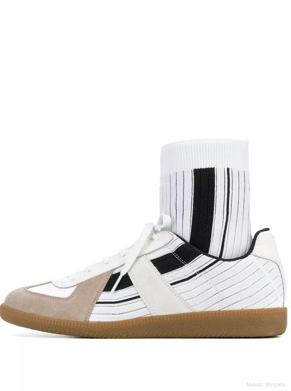 新手直播卖鞋什么时间段合适,平台卖鞋要注意什么