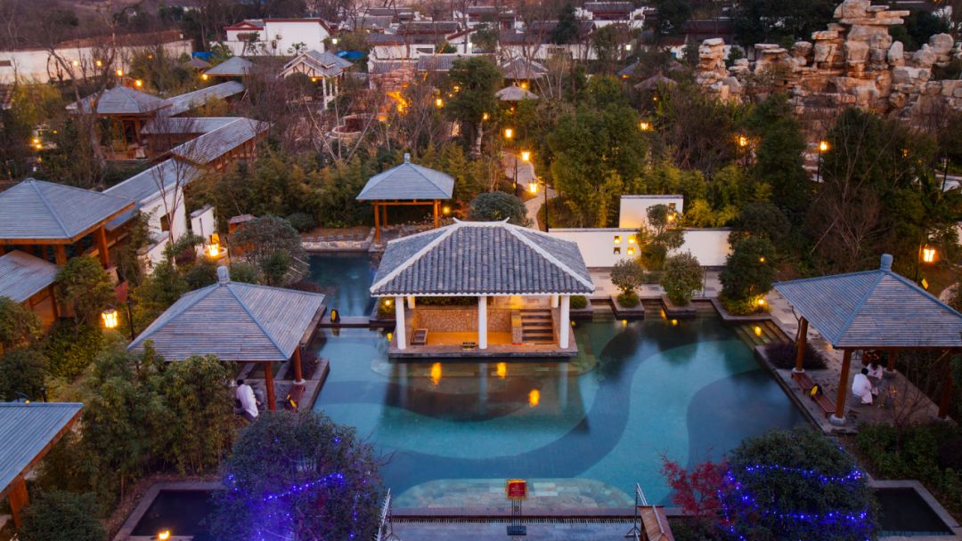 深业半汤御泉庄温泉人多吗,深业御泉庄温泉好玩吗