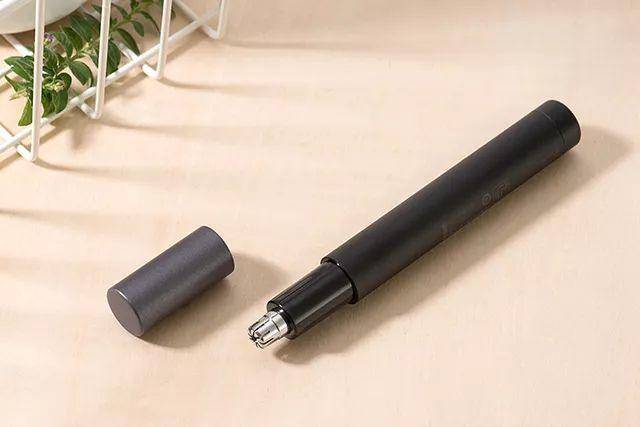 鼻毛太长用什么修剪器,鼻毛修剪器越用鼻毛越多