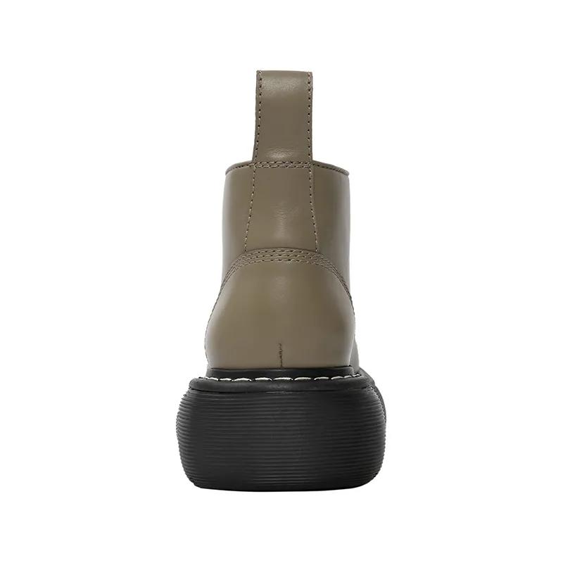 简约时髦短靴,不止是一双鞋子