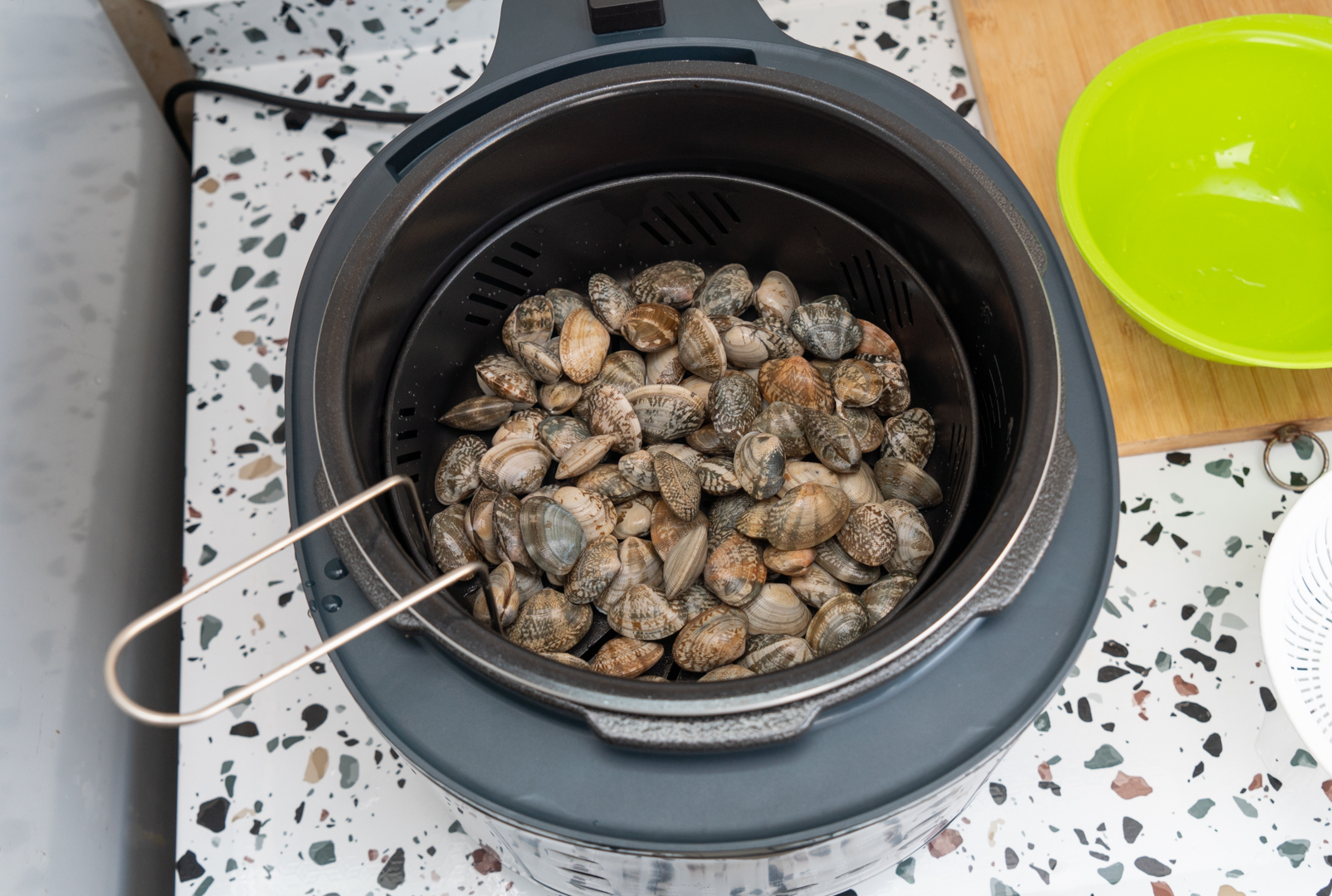 苏泊尔新款带菜谱的电压力锅,经济实惠的苏泊尔电压力锅