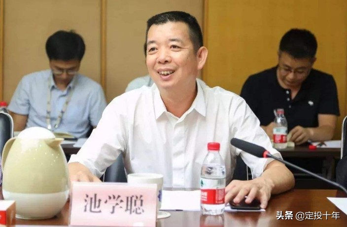 23岁小伙做销售赚钱,27岁小伙做销售赚钱