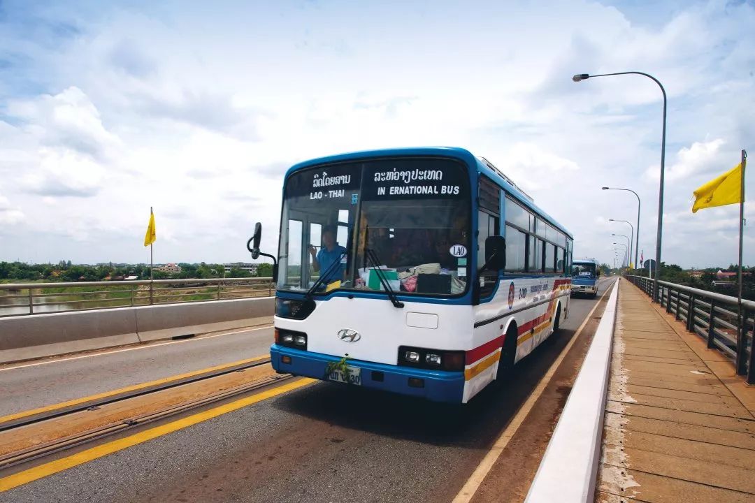 曼谷素万那普机场公交c线,曼谷从市区去素万那普机场攻略