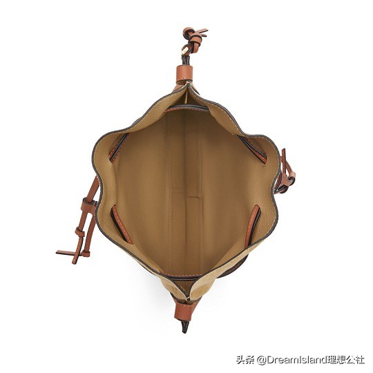 loewe黑色马鞍包,新包蔻驰