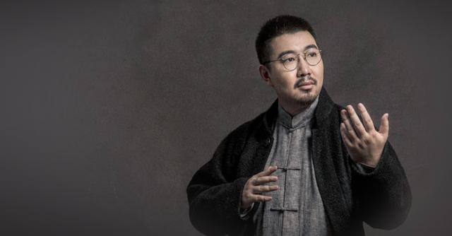 大漠苍狼袁喜乐和谁在一起,大漠苍狼袁喜乐是日本人吗