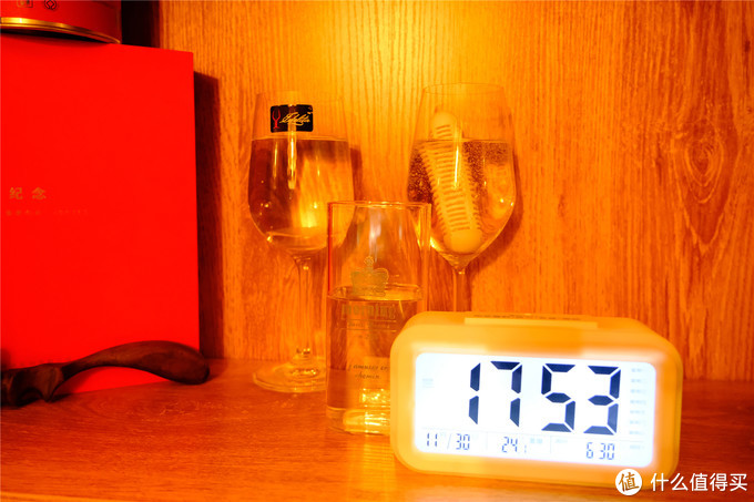 纯银到底能不能起到净水作用，看看这个实验你就知道了