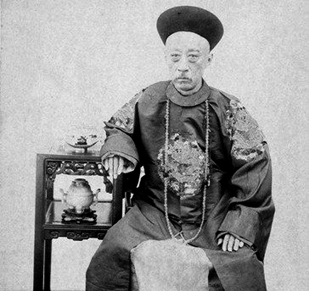 *片鸦**战争中清军一触即溃，这个王爷想了个好办法，大获全胜