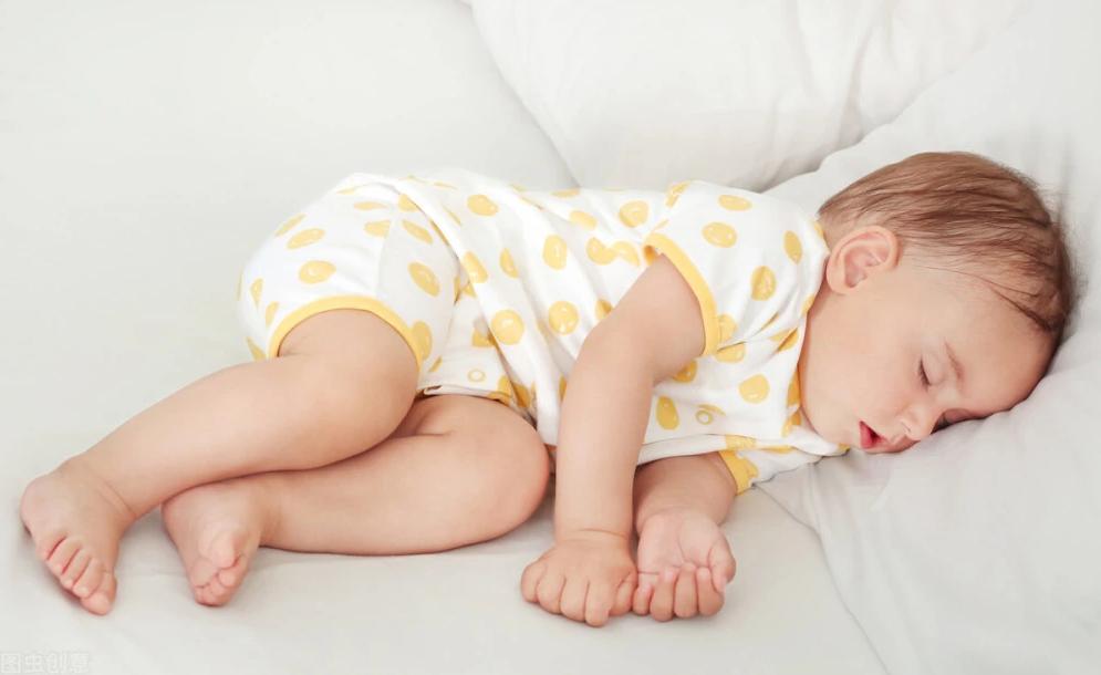 专属于妈妈的小怪癖,妈妈的不良习惯喜欢闻宝宝的味道