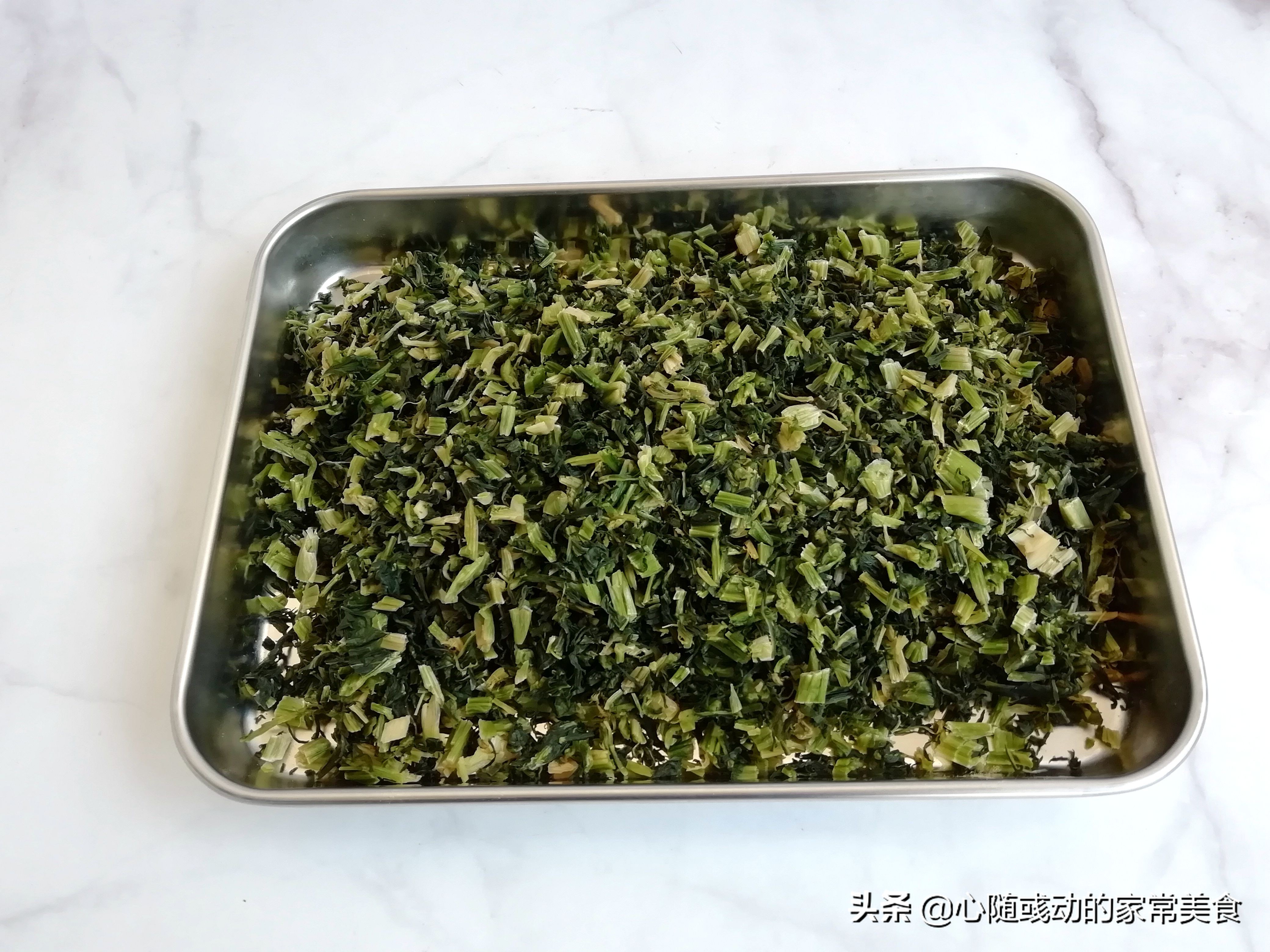 8种蔬菜晒干后，比新鲜的都好吃，我家每年做几十斤，炒肉吃最香