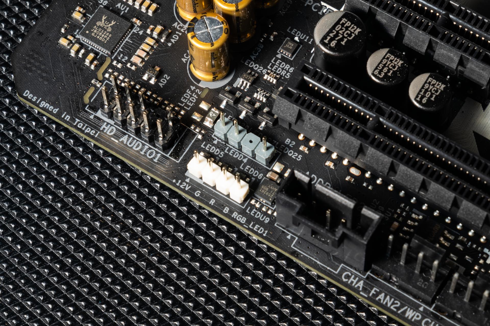 一块能扛10900K的B460主板！华擎B460MSteelLegend深度评测