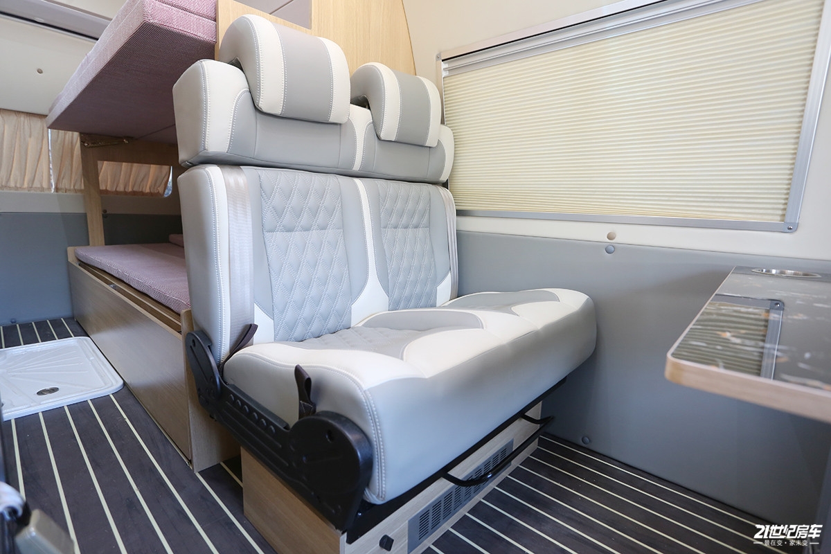 11.98万福田新风景g9房车,13万元左右的b型房车五菱房车