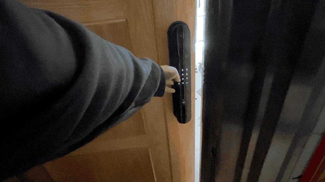 门锁测评老款门锁,指纹锁拆开测评