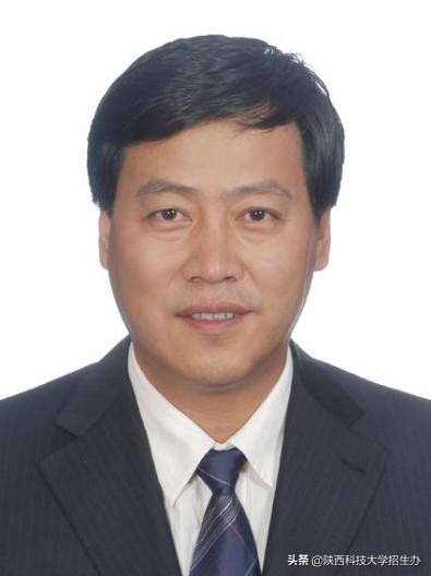 15位高级工程师，都毕业于陕西同一大学，包括陕西第一位女副省长