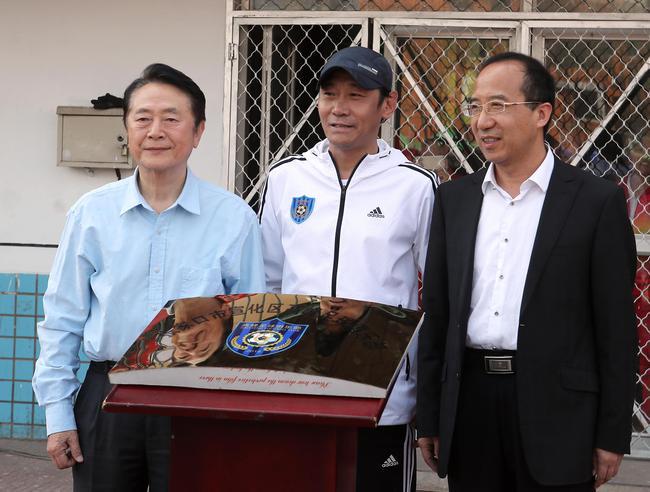 孟桐与那英结婚时多少岁,那英和孟桐婚姻状态