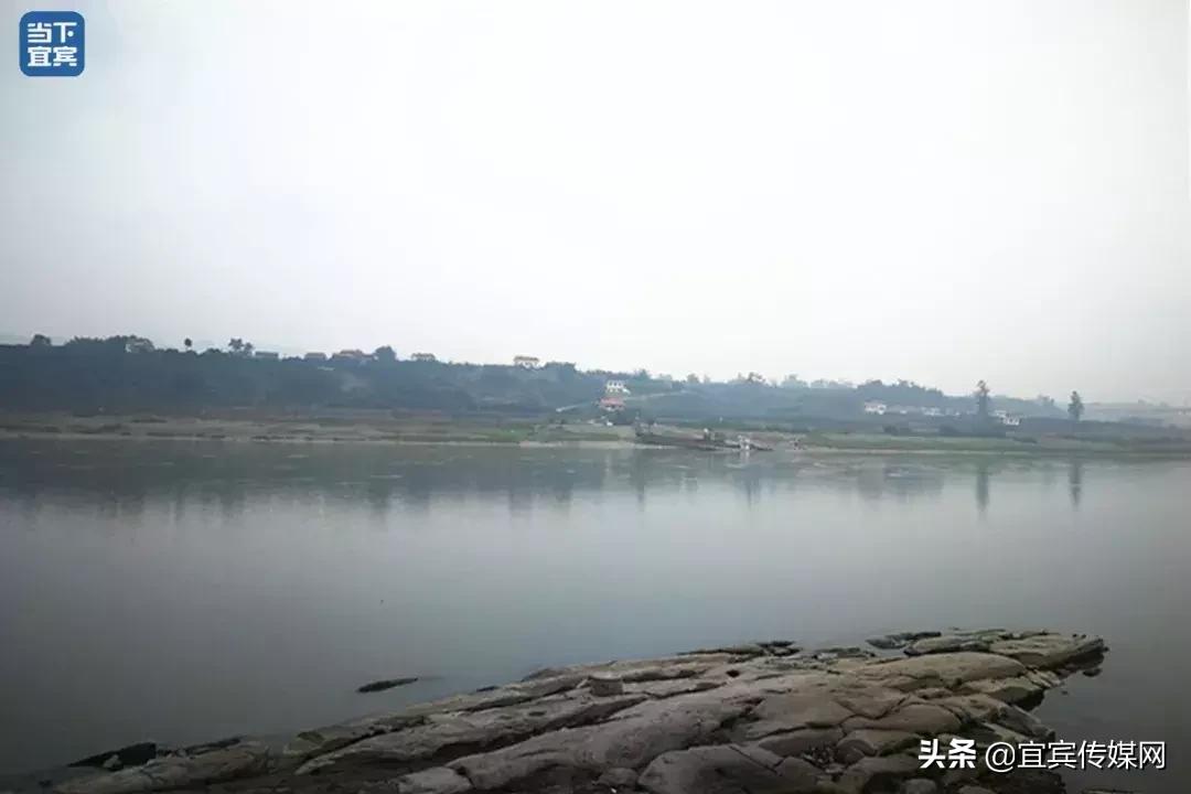 2块钱的轮渡坐出200块的感觉,宜宾2块钱的船
