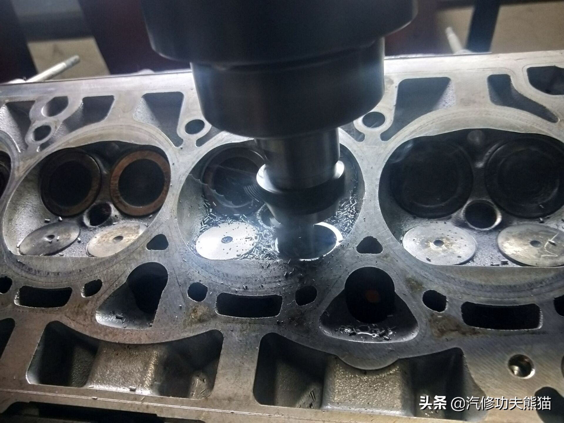 大众夏朗2.0t三代烧机油解决方法,大众夏朗1.8t烧机油