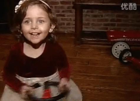 迈克尔杰克逊的第三个孩子现状,迈克尔杰克逊的儿女现状