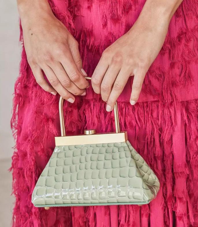 该换包包了这款平价包包真时髦,包包推荐平价学生双肩包可爱ins