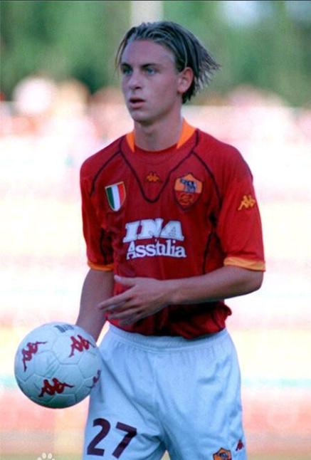 群妖峥嵘,时间慢走——回顾FM2006十大妖星之德罗西(五)