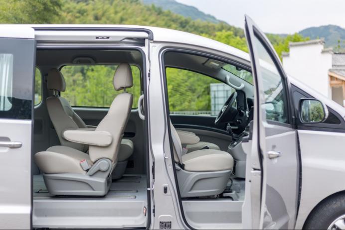 全新一代瑞风m4柴油版即将上市,瑞风m4九座柴油版车主真实感受