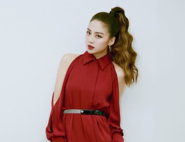 鬼鬼吴映洁牛仔裤高清写真,鬼鬼吴映洁丹宁