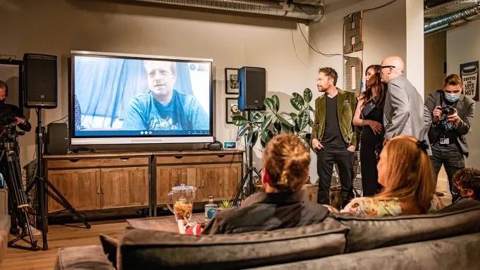 戛纳电影节是商业吗,戛纳电影节注重艺术还是商业